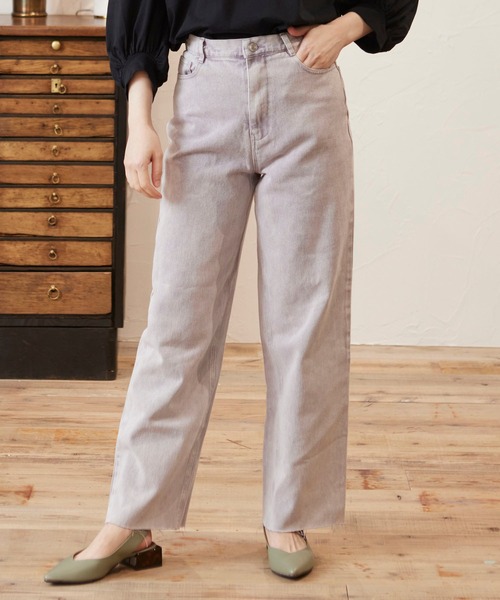 MATCH&more(マッチアンドモア)の「デニムストレートパンツ(デニムパンツ・レディース・パープル/ネイビー/オフホワイト/ブルー/グリーン・FREE)」の5枚目の写真