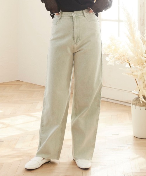 MATCH&more(マッチアンドモア)の「デニムストレートパンツ(デニムパンツ・レディース・パープル/ネイビー/オフホワイト/ブルー/グリーン・FREE)」の3枚目の写真