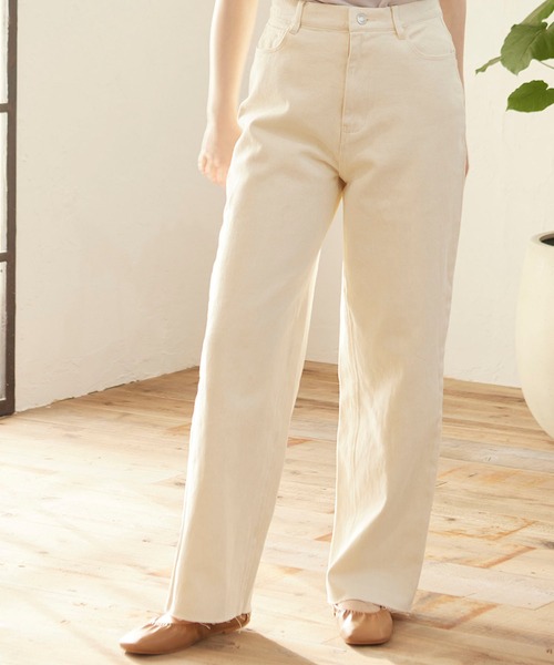 MATCH&more(マッチアンドモア)の「デニムストレートパンツ(デニムパンツ・レディース・パープル/ネイビー/オフホワイト/ブルー/グリーン・FREE)」の16枚目の写真