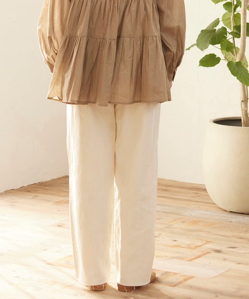 MATCH&more(マッチアンドモア)の「デニムストレートパンツ(デニムパンツ・レディース・パープル/ネイビー/オフホワイト/ブルー/グリーン・FREE)」の18枚目の写真