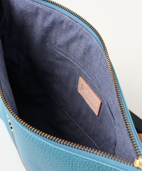 Furbo design（フルボデザイン）の「【Furbo design】 フルボデザイン　5点セット　トートバッグ、クラッチショルダー、コインケース、IDパスケース、キーリング、スカーフ（トートバッグ・メンズ・その他・FREE）」の2枚目の写真