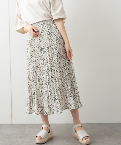 OLIVE des OLIVE（オリーブデオリーブ）の「【S/Mサイズ】【WEB限定カラー有】OLIVEプリーツスカート（スカート・レディース・ライトグレー/アイボリー/ホワイト系その他/ライトブラウン/ラベンダー・SMALL/MEDIUM）」の7枚目の写真