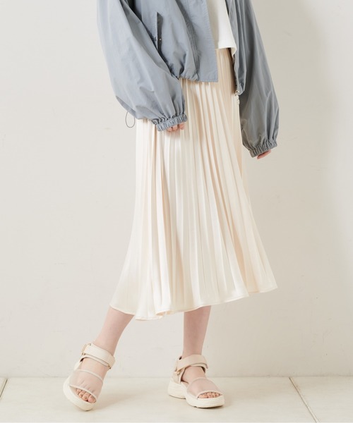 OLIVE des OLIVE（オリーブデオリーブ）の「【S/Mサイズ】【WEB限定カラー有】OLIVEプリーツスカート（スカート・レディース・ライトグレー/アイボリー/ホワイト系その他/ライトブラウン/ラベンダー・SMALL/MEDIUM）」の16枚目の写真