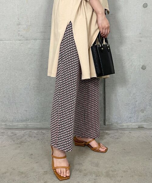 fredy repit（フレディレピ）の「花柄カットジャガード イージーパンツ（その他パンツ・レディース・ホワイト系その他5/ブラック系その他3/グレー系その他4・38）」の20枚目の写真