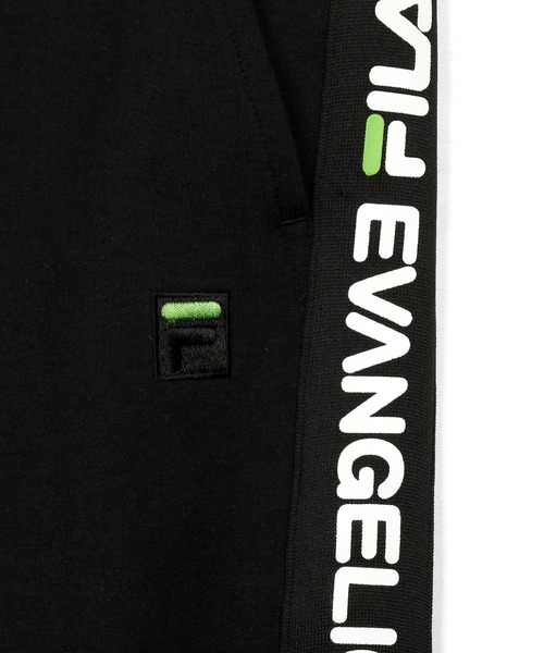 FILA（フィラ）の「【FILA×RADIO EVA】サイドラインスウェットパンツ（その他パンツ・メンズ・ブラック・SMALL/MEDIUM/X-LARGE/X-SMALL/LARGE）」の4枚目の写真
