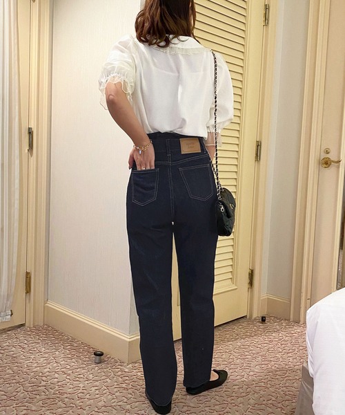 apres jour（アプレジュール）の「アプレロゴパッチテーパードデニム【ZOZOTOWN限定アイテム】【4AP】（デニムパンツ・レディース・ダークブルー/ブラック/オフホワイト/ピンク・X-LARGE/LARGE/SMALL/MEDIUM）」の21枚目の写真