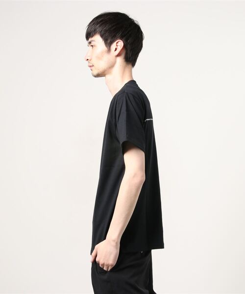 SY32 by SWEET YEARS(エスワイサーティトゥバイスィートイヤーズ)の「『SY32 by SWEET YEARS』BASIC TAG TEE(Tシャツ/カットソー・レディース・ホワイト/ブラック・SMALL/MEDIUM/X-LARGE/XX-LARGE/LARGE)」の7枚目の写真
