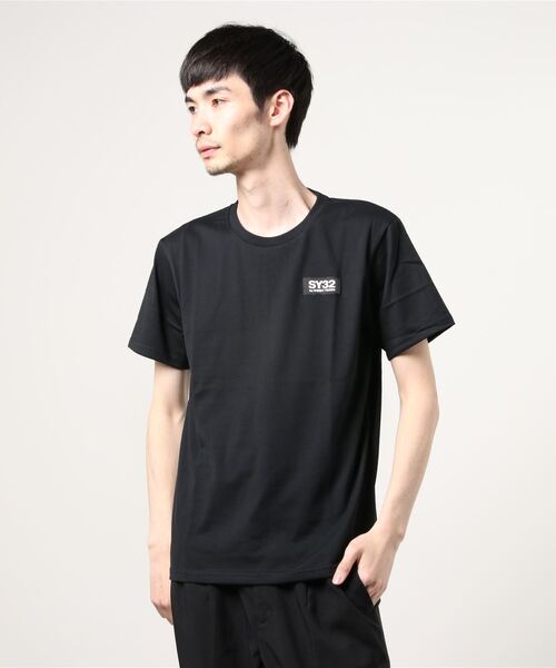 SY32 by SWEET YEARS(エスワイサーティトゥバイスィートイヤーズ)の「『SY32 by SWEET YEARS』BASIC TAG TEE(Tシャツ/カットソー・レディース・ホワイト/ブラック・SMALL/MEDIUM/X-LARGE/XX-LARGE/LARGE)」の4枚目の写真