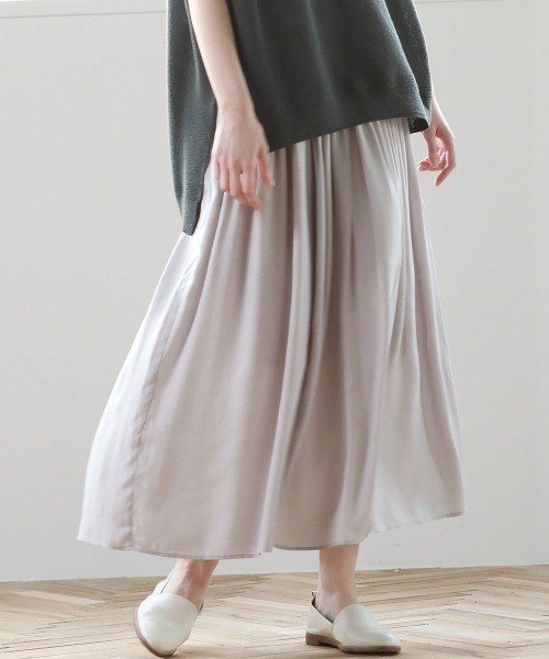 Pao de lo（パオデロ）の「サンドオリオンツイルギャザースカート（スカート・レディース・グレー/チャコールグレー/ブラック・9号/7号）」の3枚目の写真