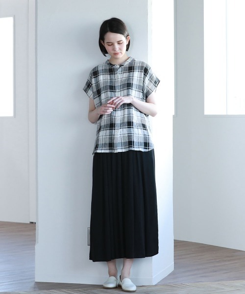 Pao de lo（パオデロ）の「サンドオリオンツイルギャザースカート（スカート・レディース・グレー/チャコールグレー/ブラック・9号/7号）」の14枚目の写真