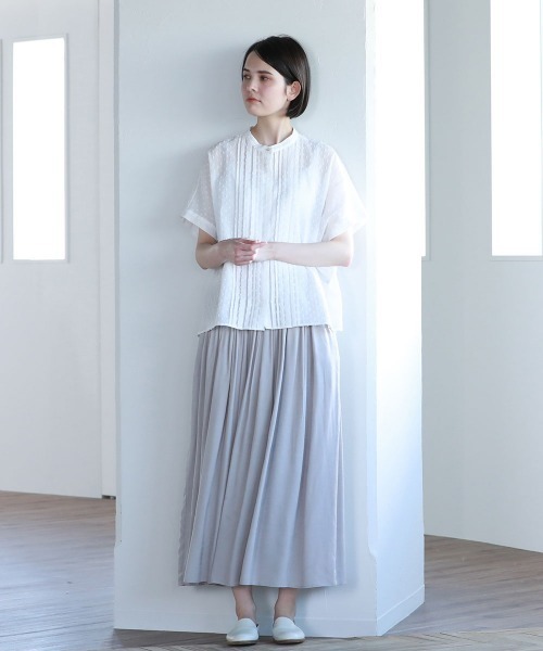 Pao de lo（パオデロ）の「サンドオリオンツイルギャザースカート（スカート・レディース・グレー/チャコールグレー/ブラック・9号/7号）」の17枚目の写真