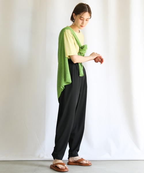 select MOCA（セレクトモカ）の「2021 SS ダブルタックコクーンパンツ（その他パンツ・レディース・ホワイト/ブラック/ブルー・FREE）」の6枚目の写真