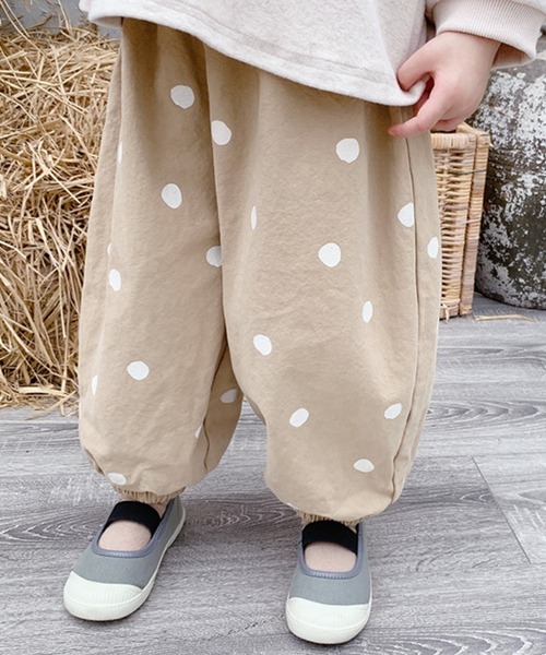 aimoha(アイモハ)の「【aimoha-KIDS-】春夏/子供服 キッズ万能ボトム ドット柄バルーンパンツ(チノパンツ・キッズ・ベージュ/ホワイト・120/90/100/80/130/110)」の9枚目の写真