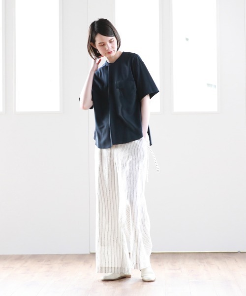 Pao de lo(パオデロ)の「【VOYAGE】サイロタイムレスポンチカットソー(Tシャツ/カットソー・レディース・ブラック/ベージュ/ネイビー・9号)」の12枚目の写真