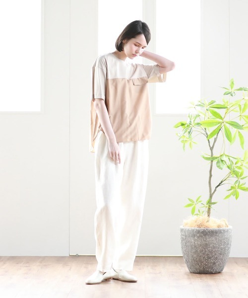 Pao de lo(パオデロ)の「【VOYAGE】サイロタイムレスポンチカットソー(Tシャツ/カットソー・レディース・ブラック/ベージュ/ネイビー・9号)」の15枚目の写真