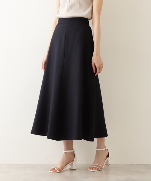 NATURAL BEAUTY BASIC（ナチュラルビューティーベーシック）の「【Petit LUXE】麻混フレアスカート（スカート・レディース・ベージュ/ネイビー/レッド・MEDIUM/SMALL）」の2枚目の写真