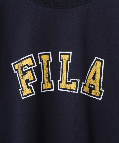 FILA（フィラ）の「【FILA】高密度 古着風ヴィンテージカレッジロゴビッグシルエット半袖Tシャツ（Tシャツ/カットソー・レディース・ホワイト×レッド/ホワイト×ブルー/ブラック×ホワイト/ブラック×ブルー/ネイビー系/ネイビー系1・MEDIUM/LARGE）」の11枚目の写真