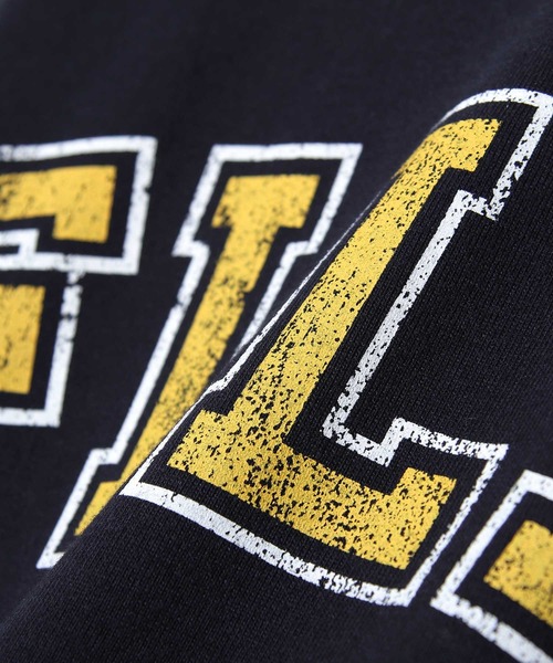 FILA（フィラ）の「【FILA】高密度 古着風ヴィンテージカレッジロゴビッグシルエット半袖Tシャツ（Tシャツ/カットソー・レディース・ホワイト×レッド/ホワイト×ブルー/ブラック×ホワイト/ブラック×ブルー/ネイビー系/ネイビー系1・MEDIUM/LARGE）」の15枚目の写真