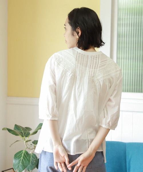 studio CLIP（スタディオクリップ）の「ダブルフロントレースブラウス（シャツ/ブラウス・レディース・ホワイト/ブラック/パープル・MEDIUM/LARGE）」の5枚目の写真