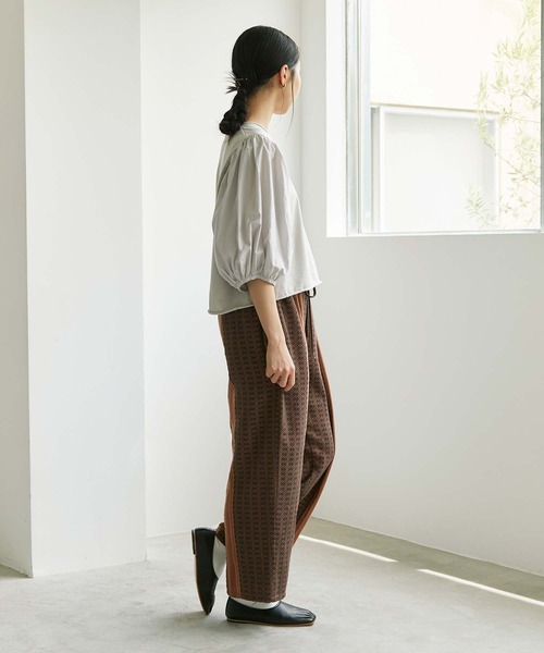 cardo fabrica(カルドファブリカ)の「コットンドビーストライプ イージーパンツ(その他パンツ・レディース・ブラウン・FREE)」の8枚目の写真