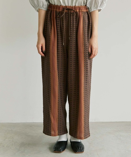 cardo fabrica(カルドファブリカ)の「コットンドビーストライプ イージーパンツ(その他パンツ・レディース・ブラウン・FREE)」の10枚目の写真