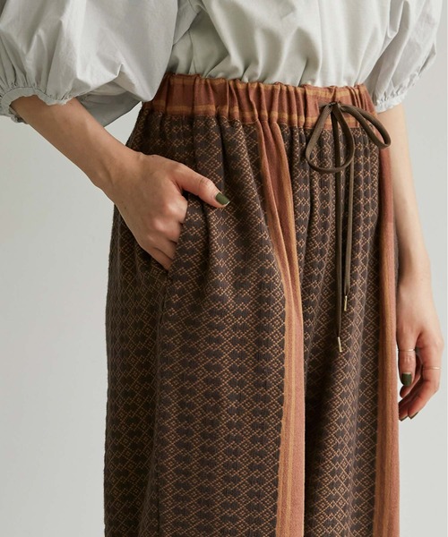 cardo fabrica(カルドファブリカ)の「コットンドビーストライプ イージーパンツ(その他パンツ・レディース・ブラウン・FREE)」の12枚目の写真