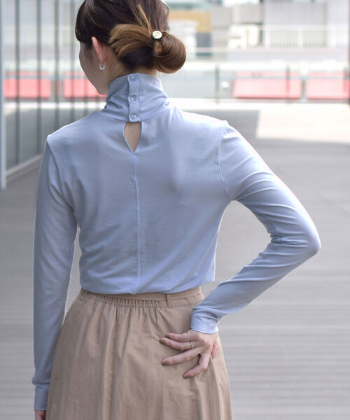 Ray BEAMS（レイビームス）の「Ray BEAMS / ストレッチ タートルネック Tシャツ（Tシャツ/カットソー・レディース・イエロー/サックスブルー/ホワイト系その他6・ONE SIZE）」の11枚目の写真