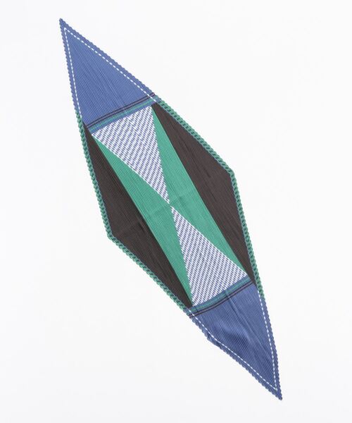 N.（N. Natural Beauty Basic）（エヌエヌナチュラルビューティーベーシック）の「キカ柄プリーツスカーフ（ストール/ショール・レディース・ブルー系その他/イエロー系その他・ﾌﾘ-）」の7枚目の写真