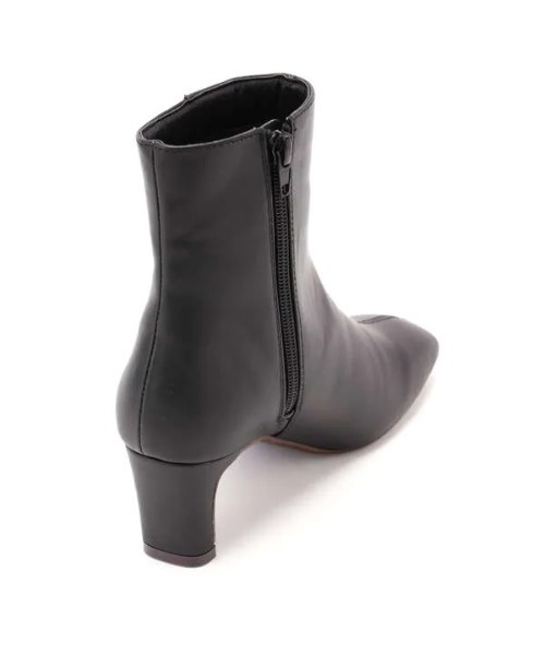 N.（N. Natural Beauty Basic）（エヌエヌナチュラルビューティーベーシック）の「◆セットバックショートブーツ（ブーツ・レディース・ホワイト/ブラック/ブラウン・22.5/23.5/24.5）」の15枚目の写真