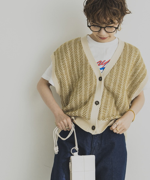 URBAN RESEARCH(アーバンリサーチ)の「ジャカードニットベスト(ニット/セーター・レディース・イエロー/グレー系その他・FREE)」の7枚目の写真