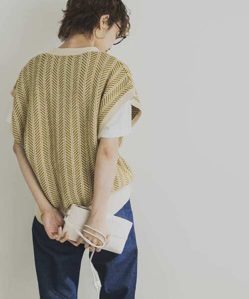 URBAN RESEARCH(アーバンリサーチ)の「ジャカードニットベスト(ニット/セーター・レディース・イエロー/グレー系その他・FREE)」の9枚目の写真