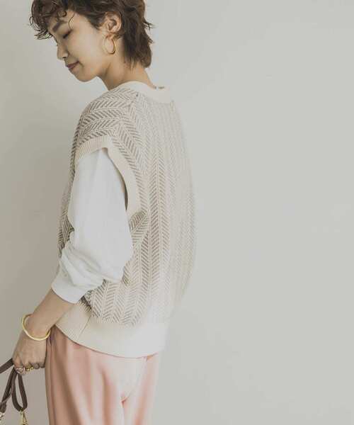 URBAN RESEARCH(アーバンリサーチ)の「ジャカードニットベスト(ニット/セーター・レディース・イエロー/グレー系その他・FREE)」の12枚目の写真