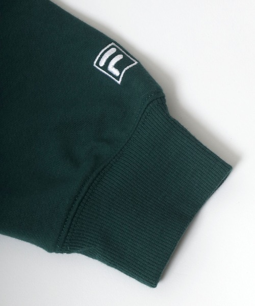 FILA（フィラ）の「FILA（フィラ） カレッジロゴ刺繍・ワンポイント刺繍スウェットトップス メンズ レディース/トレーナープルオーバー（スウェット・メンズ・ホワイト/アッシュグレー/ブラック/ダークグリーン/ネイビー/ホワイト系その他/ブラック系その他/グリーン系その他/グリーン系その他2/ブラック系その他2・LL/M/L）」の17枚目の写真