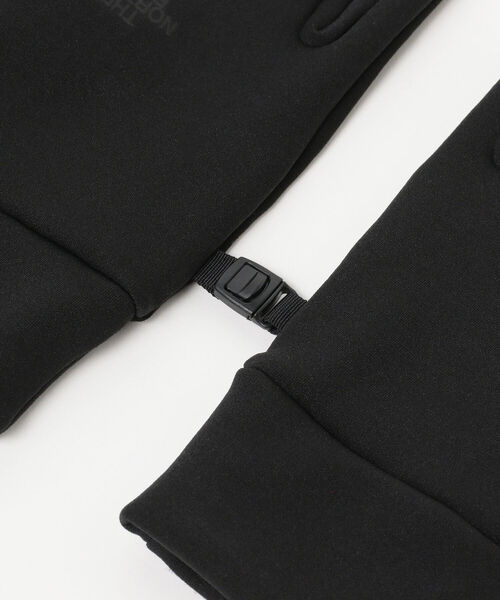 BEAMS BOY(ビームスボーイ)の「THE NORTH FACE / Women's Etip Glove(手袋・レディース・グレー/ブラック・MEDIUM)」の9枚目の写真