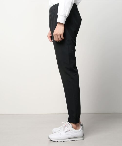 Reebok(リーボック)の「Thermowarm+Graphene パンツ / Thermowarm+Graphene Pants(その他パンツ・メンズ・ブラック・MEDIUM/X-SMALL/XX-LARGE/SMALL/X-LARGE/XXX-LARGE/LARGE)」の6枚目の写真