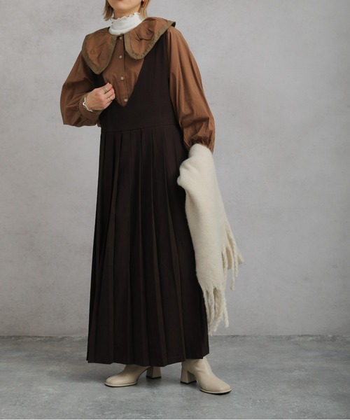 sakishimatokyo（サキシマトーキョー）の「【ZOZO限定】サキシマamp「Vネックジャンバースカート」（ジャンパースカート・レディース・ブラック/ダークブラウン/ライトブラウン・FREE）」の2枚目の写真