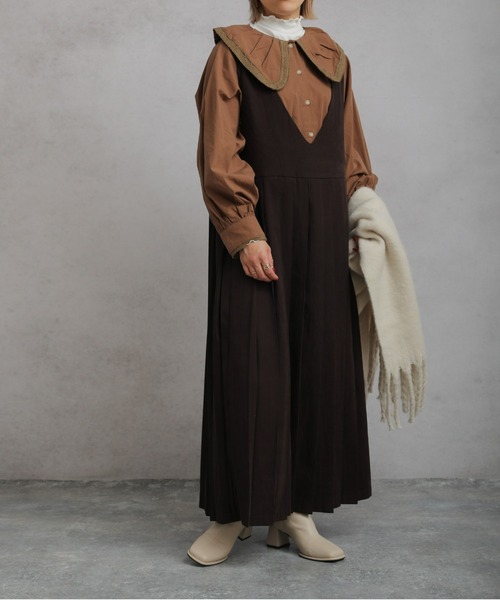 sakishimatokyo（サキシマトーキョー）の「【ZOZO限定】サキシマamp「Vネックジャンバースカート」（ジャンパースカート・レディース・ブラック/ダークブラウン/ライトブラウン・FREE）」の11枚目の写真