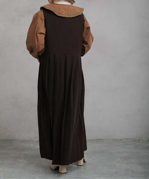 sakishimatokyo（サキシマトーキョー）の「【ZOZO限定】サキシマamp「Vネックジャンバースカート」（ジャンパースカート・レディース・ブラック/ダークブラウン/ライトブラウン・FREE）」の15枚目の写真