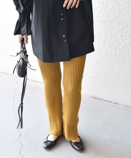 SHIPS(シップス)の「〈手洗い可能〉アイレットリブニットレギンスパンツ(レギンス/スパッツ・レディース・イエロー系その他2/ナチュラル/ブラック・ONE SIZE)」の16枚目の写真