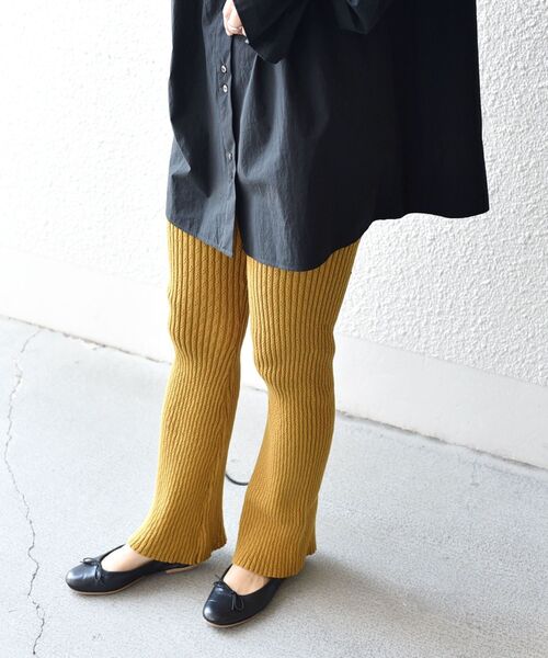 SHIPS(シップス)の「〈手洗い可能〉アイレットリブニットレギンスパンツ(レギンス/スパッツ・レディース・イエロー系その他2/ナチュラル/ブラック・ONE SIZE)」の18枚目の写真