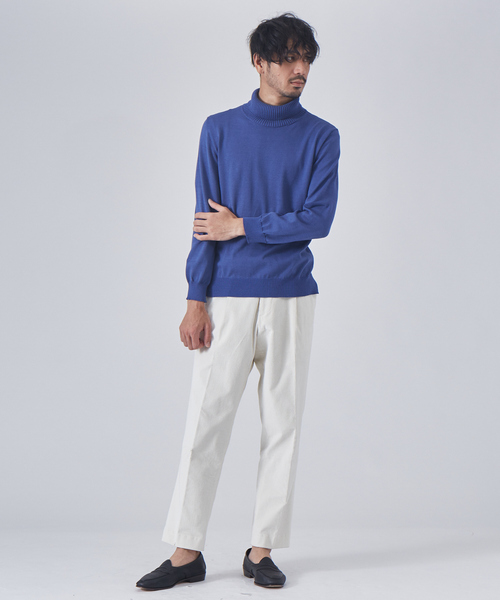 DESIGNWORKS(デザインワークス)の「カシミヤタッチ ストレッチ タートルネック ニット(ニット/セーター・メンズ・アイボリー/ライトグレー/インディゴブルー/ブラック・46/48/50)」の21枚目の写真