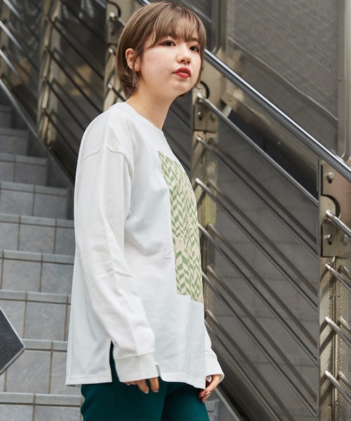 byYOUANCE（バイユアンス）の「グラフィックロンTEE（Tシャツ/カットソー・レディース・その他4/その他1/その他2/その他3・FREE）」の13枚目の写真