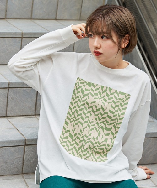 byYOUANCE（バイユアンス）の「グラフィックロンTEE（Tシャツ/カットソー・レディース・その他4/その他1/その他2/その他3・FREE）」の14枚目の写真