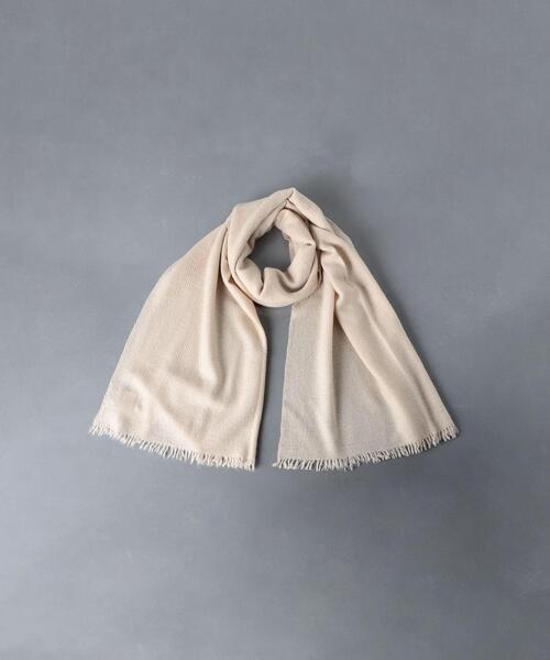 UNITED ARROWS（ユナイテッドアローズ）の「＜UNITED ARROWS＞カシミヤ ストール（ストール/ショール・レディース・ライトグレー/ブラック/ベージュ/ネイビー/レッド・FREE）」の3枚目の写真