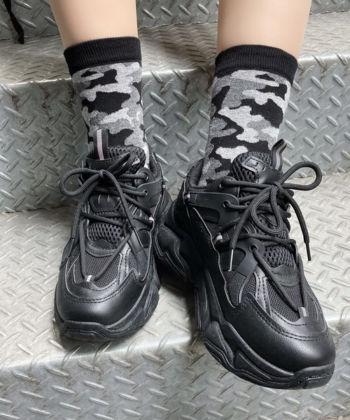 Figments(フィグメンツ)の「カモフラソックス(ソックス/靴下・レディース・ブラック/グレー・FREE)」の2枚目の写真