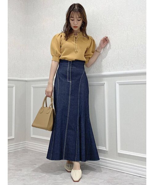 dazzlin(ダズリン)の「ハニカムリボンコンパクトトップス(ニット/セーター・レディース・オフホワイト/ブルー/マスタード/ブラック・FREE)」の15枚目の写真