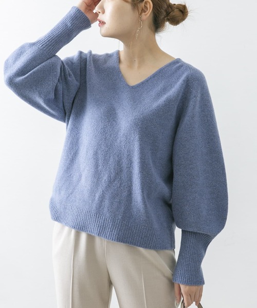 URBAN RESEARCH ROSSO（アーバンリサーチロッソ）の「ボリュームスリーブハイゲージニット（ニット/セーター・レディース・オフホワイト/キャメル/ライトブルー・FREE）」の3枚目の写真