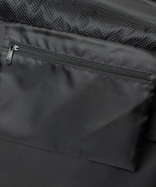NEW ERA(ニューエラ)の「ニューエラ 50L バックパック ダッフルバッグ(バックパック/リュック・メンズ・ブラック/ブラック系その他・FREE)」の12枚目の写真