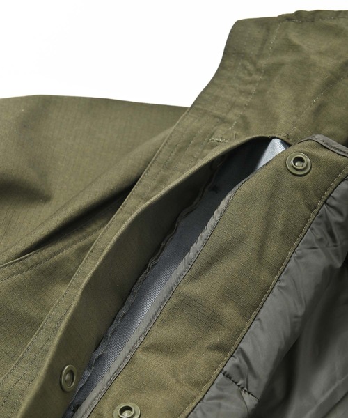 Carhartt WIP（カーハートダブリューアイピー）の「Carhartt WIP(カーハート ワークインプログレス) VERNON フード付きミリタリージャケット（ミリタリージャケット・メンズ・カーキ/チャコール・M/L）」の14枚目の写真