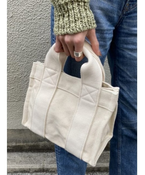 MOUSSY(マウジー)の「CANVAS MINI トートバッグ(トートバッグ・レディース・オフホワイト/ベージュ/ベージュ系その他・FREE)」の5枚目の写真